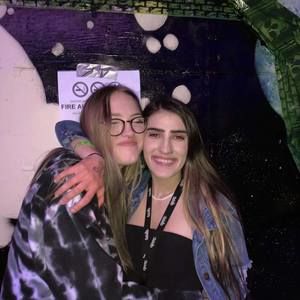 Meet your Posher, Makayla